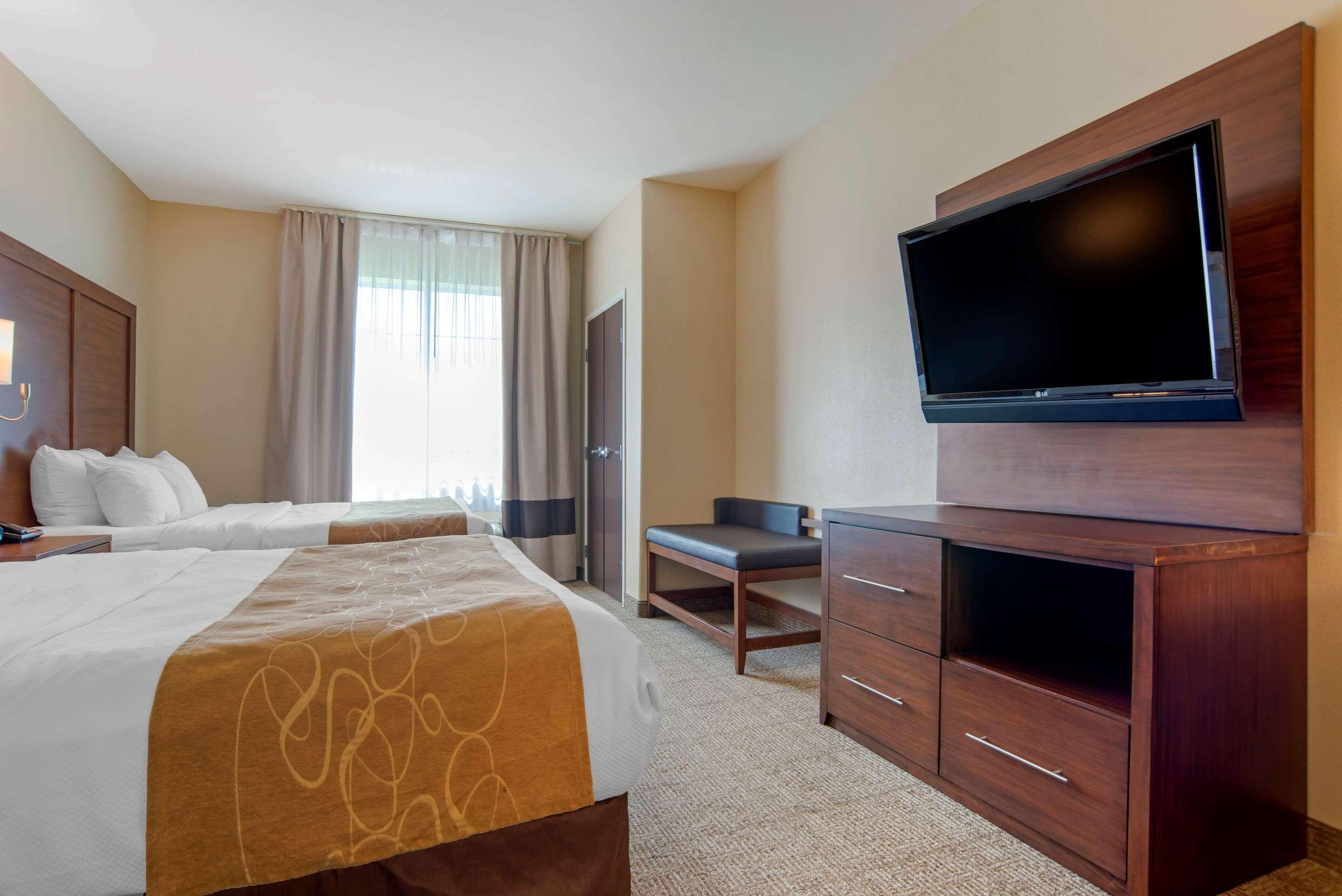 Comfort Suites Alexandria Exteriör bild
