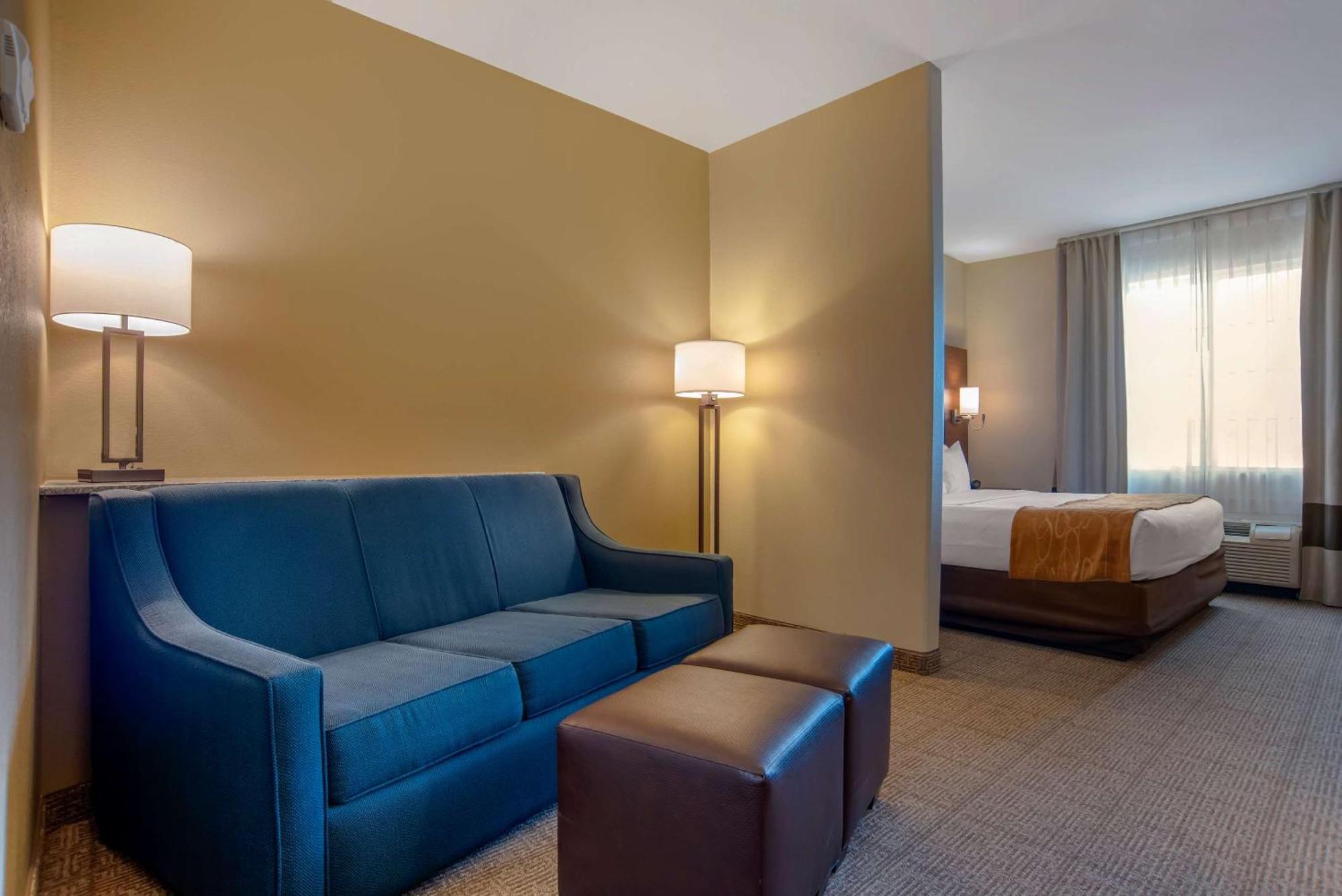 Comfort Suites Alexandria Exteriör bild